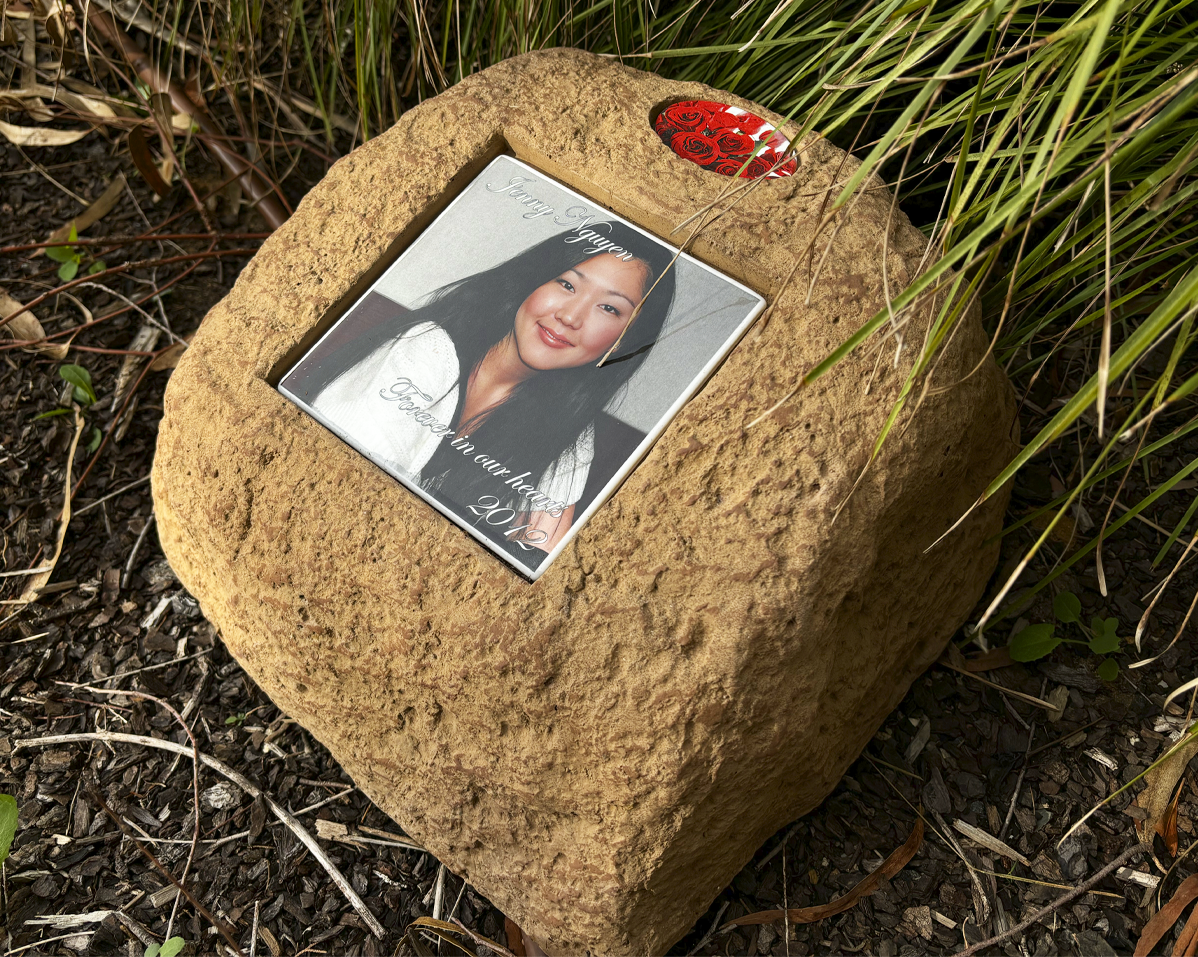 Memorial Rock with Ceramic Plaque